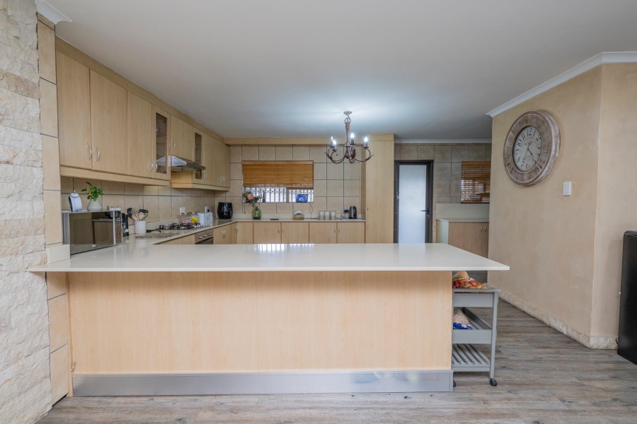 3 Bedroom Property for Sale in Ridgeworth Western Cape